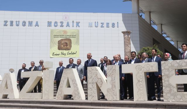 Bakan Ersoy: Çingene Kızı Mozaiği'nin 13'üncü panelinin getirilmesinin mutluluğunu yaşıyoruz