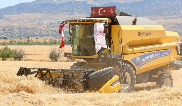 Bakan Yumaklı: Buğdayda yüzde 27, arpada yüzde 50 artış bekliyoruz