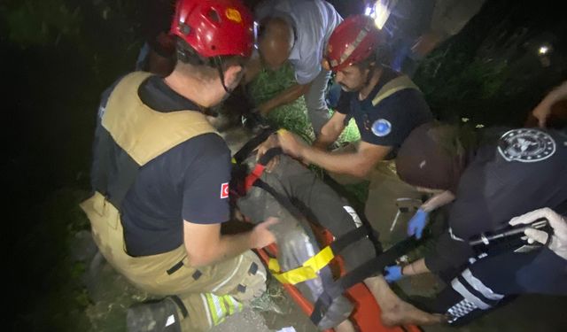 Bursa'da devrilen traktörün sürücüsü ağır yaralandı