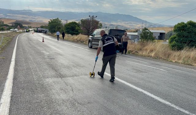 Kırıkkale'de yolcu otobüsü devrildi: 1 ölü, 40 yaralı