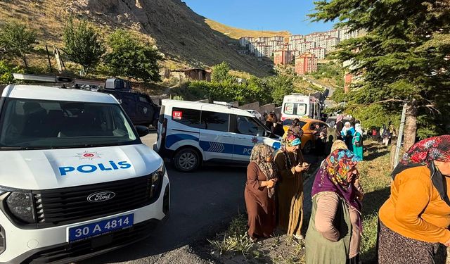 Manevra yapan ambulansın çarptığı Muhammet, hayatını kaybetti
