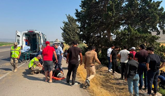 Sünnet düğünü dönüşü şarampole devrilen otomobilin sürücüsü, kurtarılamadı