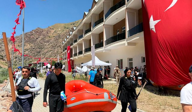 Türkiye Rafting Şampiyonası, Van'da başladı
