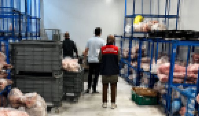Uygunsuz koşullarda muhafaza edilen 4 ton 652 kilo kırmızı ete el konuldu
