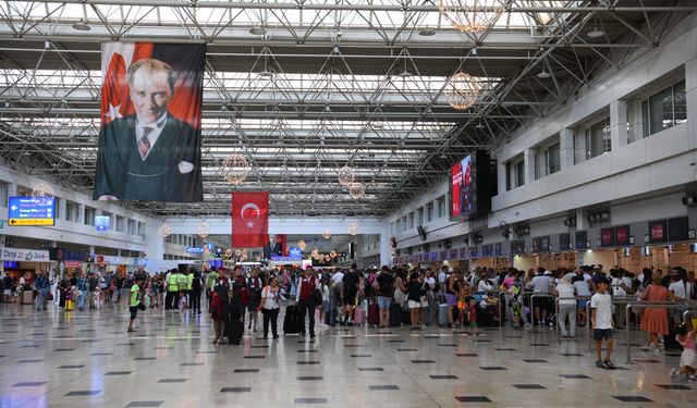 7 ayda 138,7 milyon yolcu hava yolu ile seyahat etti