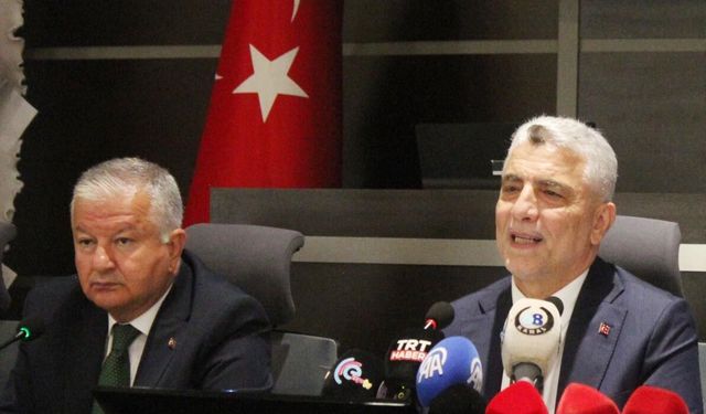 Bakan Bolat: Bizim belediyelerimiz yan gelip yatmaz (2)