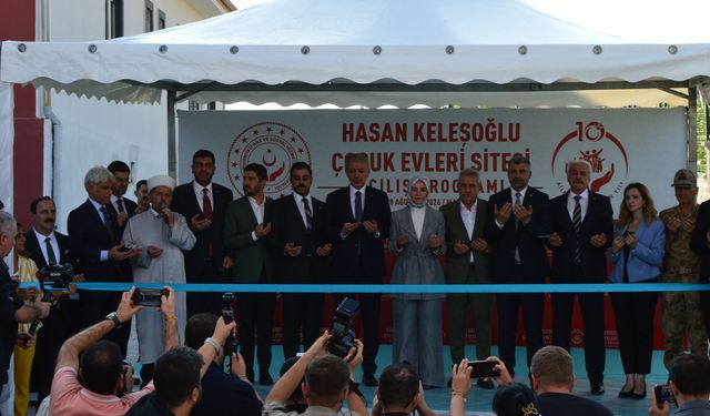 Bakan Göktaş: Yarım asırlık terör meselesini kalıcı çözüme kavuşturuyoruz (3)