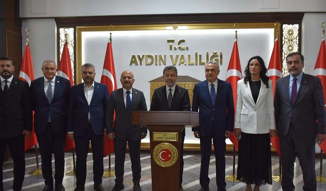 Bakan Yumaklı: Rekolte tahmini yaş incirde 388 bin, kuru incirde 94 bin ton (2)