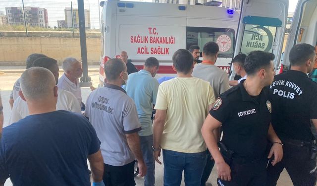 Boşanma aşamasındaki eşi ile baldızını tabancayla ağır yaraladı