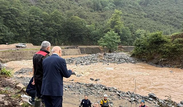 Giresun'da sağanak sel ve taşkına neden oldu; 2 kişi kayıp / Ek fotoğraflar
