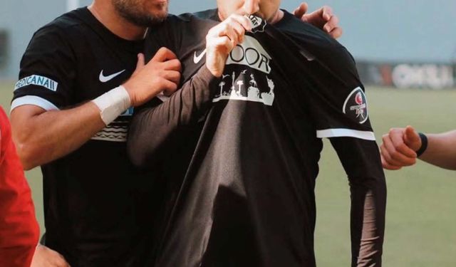 Altay evinde Denizli ile oynuyor