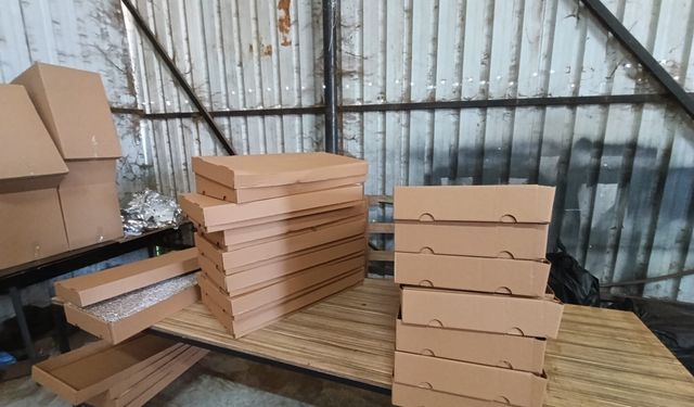 Besihane görünümlü kaçak sigara fabrikasına operasyon