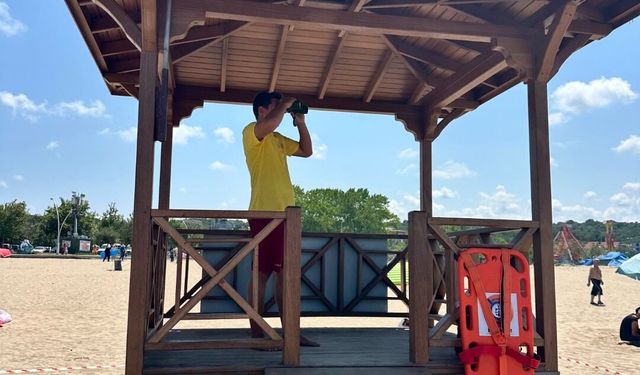 Kocaeli sahillerinde boğulma tehlikesi geçiren 527 kişi kurtarıldı
