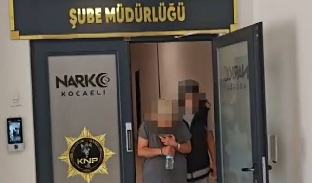 Mutfaktan uyuşturucu, fırın dolabından 65 bin TL çıktı; 2 şüpheli tutuklandı