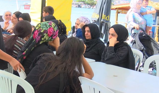 Silivri açıklarında batan gemideki mürettebatın aileleri konuştu; İnşallah o can salının içinde bir yerlerdedirler