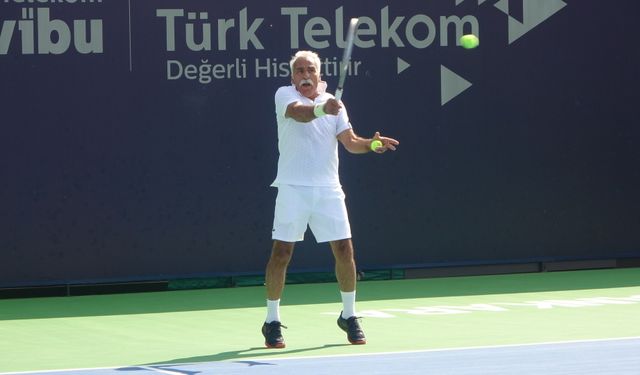 Türk Telekom Ankara Açık WTA 125'te şampiyon Berfu Cengiz