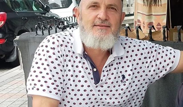 Yüzmek için girdiği denizde kayalıklara sıkışarak boğuldu