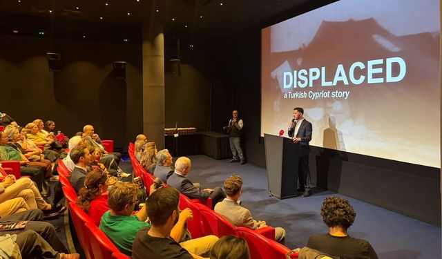 DISPLACED Londra'da Yoğun İlgiyle Gösterildi