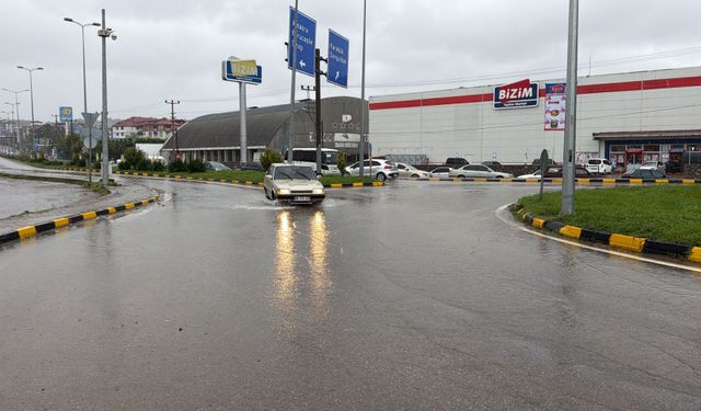 Amasra'da fırtına; dalga boyu 2 metreye ulaştı (2)