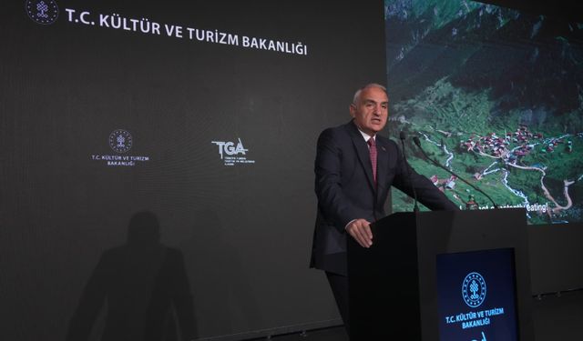 Bakan Ersoy: Bu yılı 65 milyar doların üzerinde bir gelirle kapatacağımız öngörüyoruz / Geniş haber