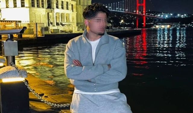 Bursa'da sevgilisi tarafından boğazı kesilerek öldürülen Gökçe için yürüyüş düzenlendi