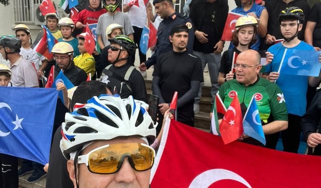 Edirne'de, Gazze ve Doğu Türkistan için pedal çevirdiler