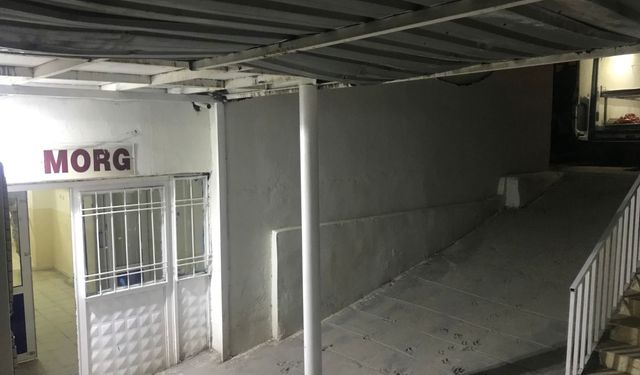 Halı yıkarken elektrik akımına kapılan 4 çocuk annesi öldü