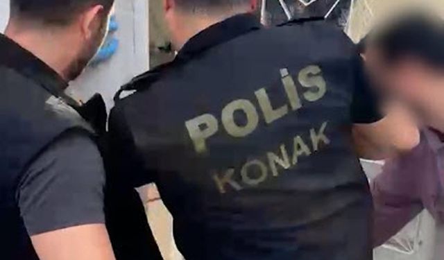 İzmir'de 59 bin 300 sentetik hap ele geçirildi