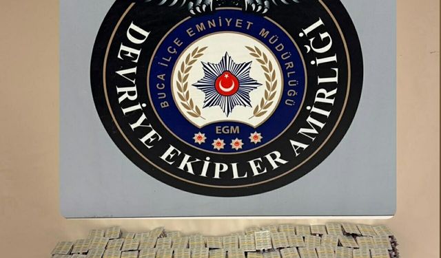 İzmir'de 62 bin 384 sentetik hap ele geçirildi