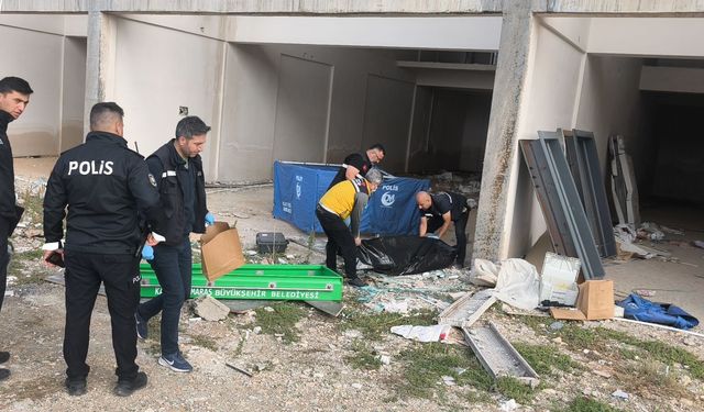 Kahramanmaraş'ta inşaatta erkek cesedi bulundu