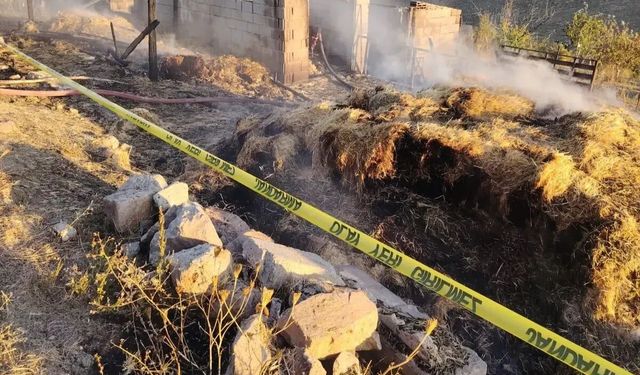 Kütahya'da ahırda yangın: 1 ölü