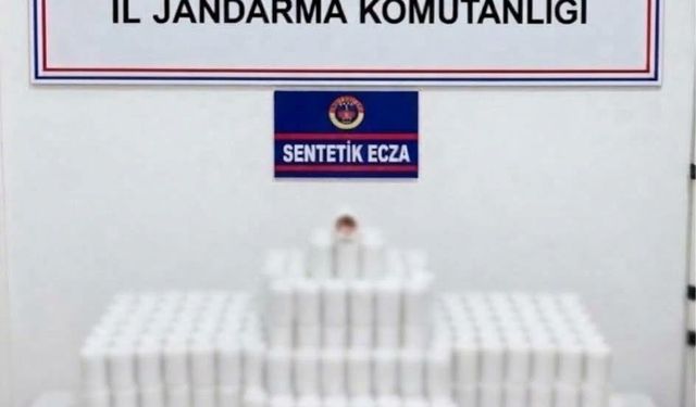 Manisa'da 42 bin 534 sentetik ecza ele geçirildi: 1 tutuklama