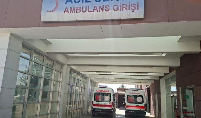 Merdiven boşluğuna düşen inşaat işçisi ağır yaralandı​