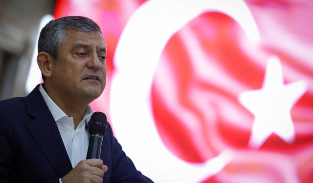 Özgür Özel: Ortak geleceğin yolunu açmaya geliyoruz (2)