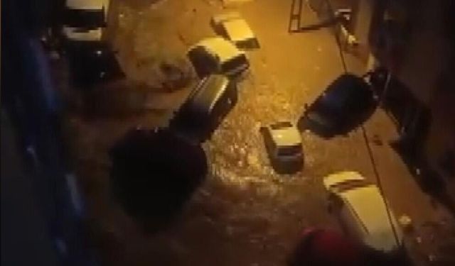 Şişli'de sel sularına kapılan kadın son anda kurtarıldı