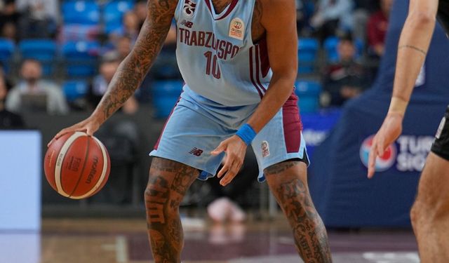Trabzonspor- Esenler Erokspor: 90- 93