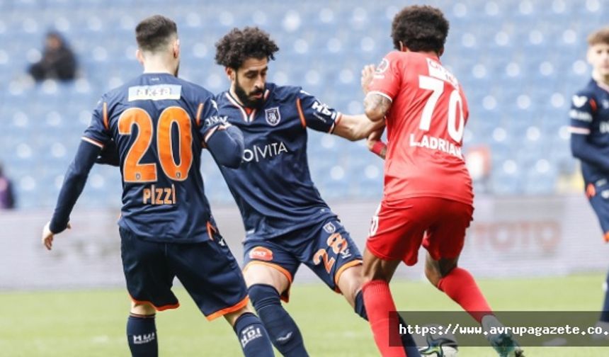Medipol Başakşehir'in galibiyet özlemi 3 maça yükseldi