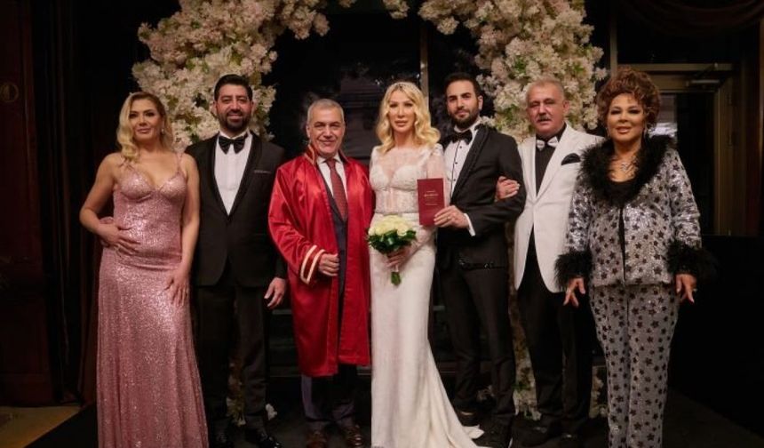 Seda Sayan ve Çağlar Ökten dün akşam nikah ile evlendi