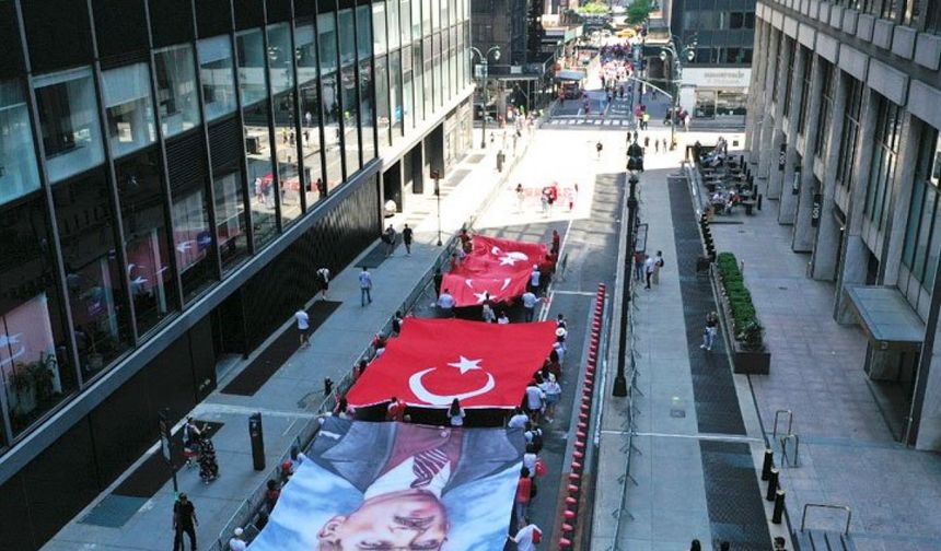 Ermeni terör örgütü ASALA'ya New York'ta Türk Günü ile tepki