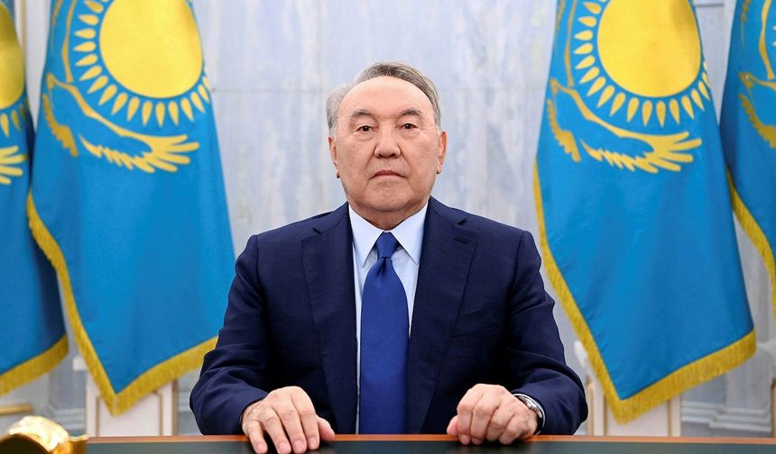 Nazarbayev statüsü anayasada yok