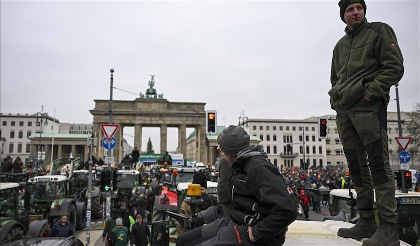 Almanya'da Berlin Eyaleti Ekonomi Bakanı Franziska Giffey'e saldırı