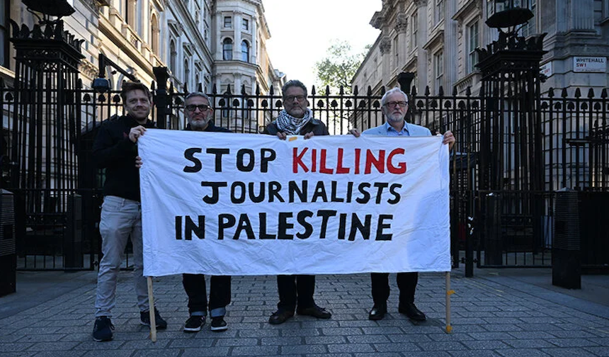 İngiltere'de Gazze'de öldürülen gazetecilere anma
