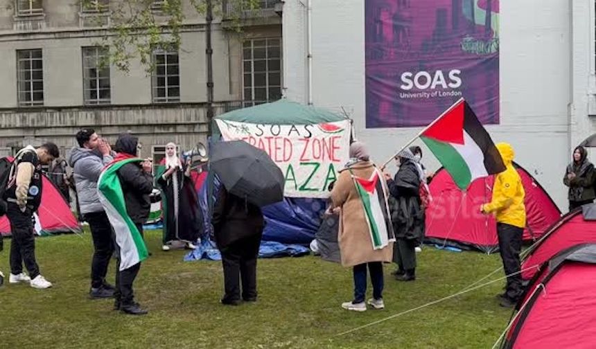 Londra SOAS Üniversitesi destek eylemlerine katıldı