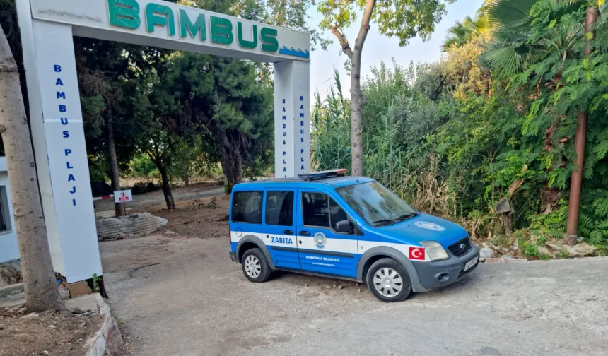 Antalya'da Bambus Plajı'ndan taşıtlar da çekildi!