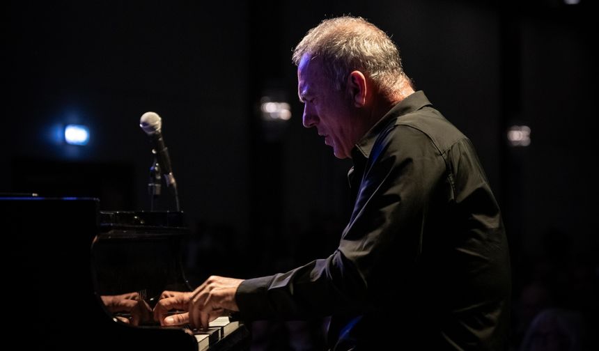 "Uluslararası Ankara Caz Festivali" Kerem Görsev Trio konseri ile başladı