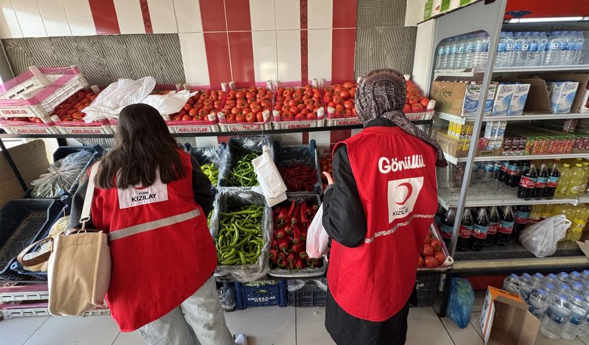 Elazığ'da Türk Kızılayın ramazan yardımları binlerce kişiye ulaşıyor