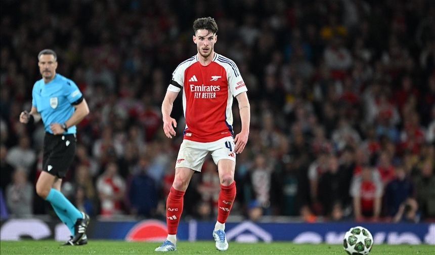 Premier Lig'de Arsenal LaLiga'da Real Madrid zirvede