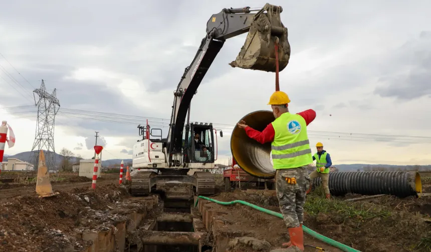 Sakarya'da 4 merkez ilçeye yağmur suyu hattı