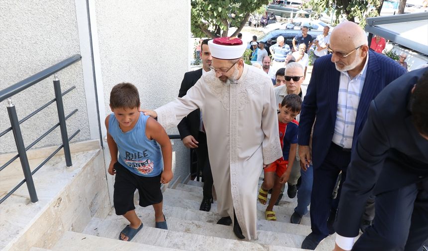 Diyanet İşleri Başkanı Erbaş, Yalova Esenköy Merkez Camisi'nde hutbe irat etti: