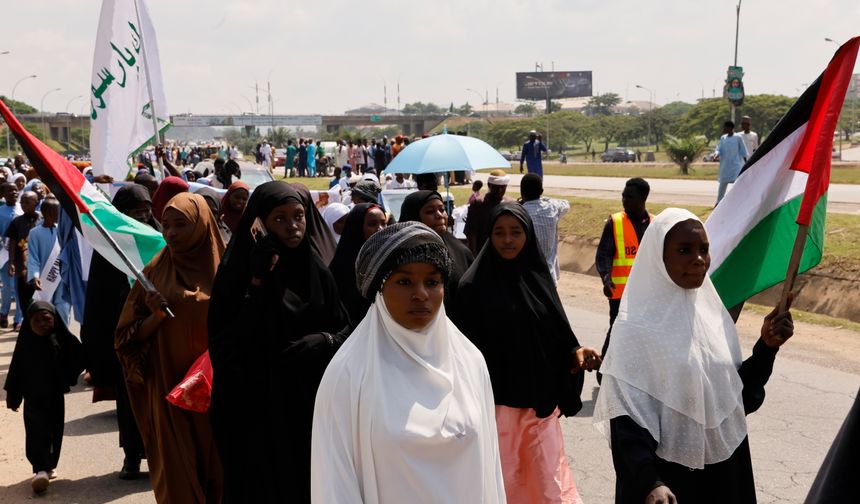 Nijerya'nın başkenti Abuja'da 'Mevlid-i Nebi' programı düzenlendi
